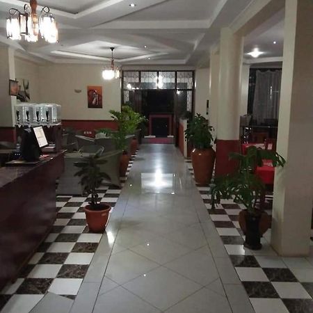 Newstead Hotel נאיוואשה מראה חיצוני תמונה